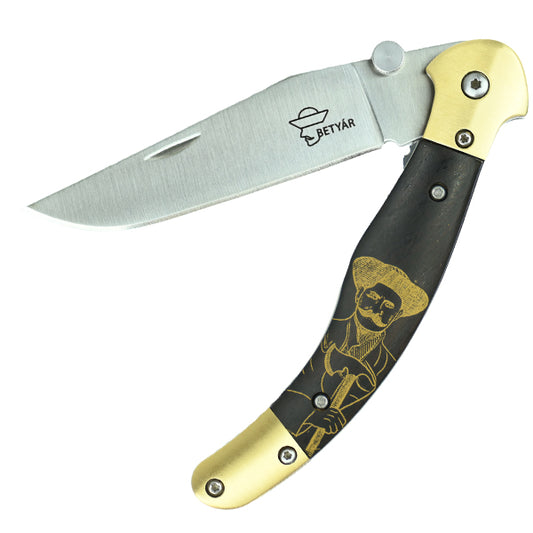 Fejesgörbe - Betyár